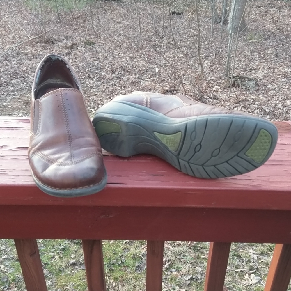 Earth Origins shoes